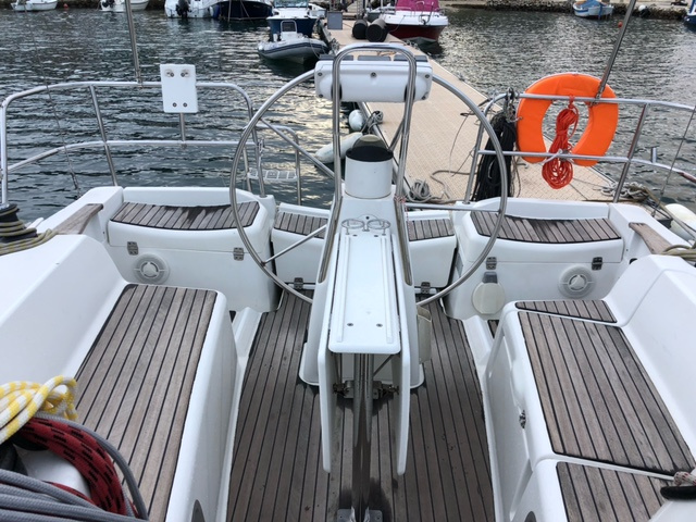 Photo #20 - Sun Odyssey 36i (Mala) in Vinisce - 23277