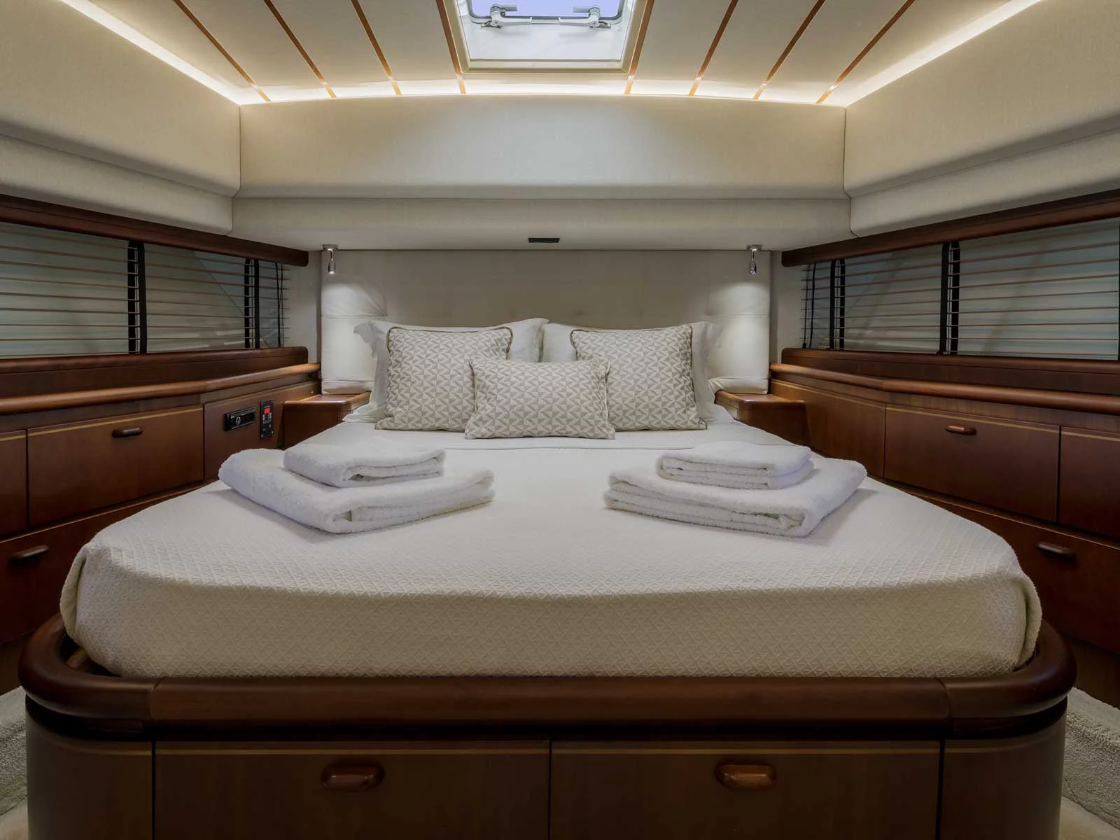 Ferretti 72 (My Way)  - 17