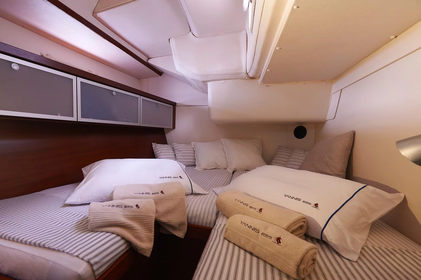 Hanse 540e (Yannis 65S)  - 32