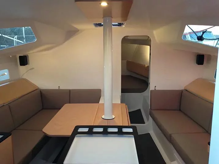 Pogo 36 (Aminata) Interior image - 8