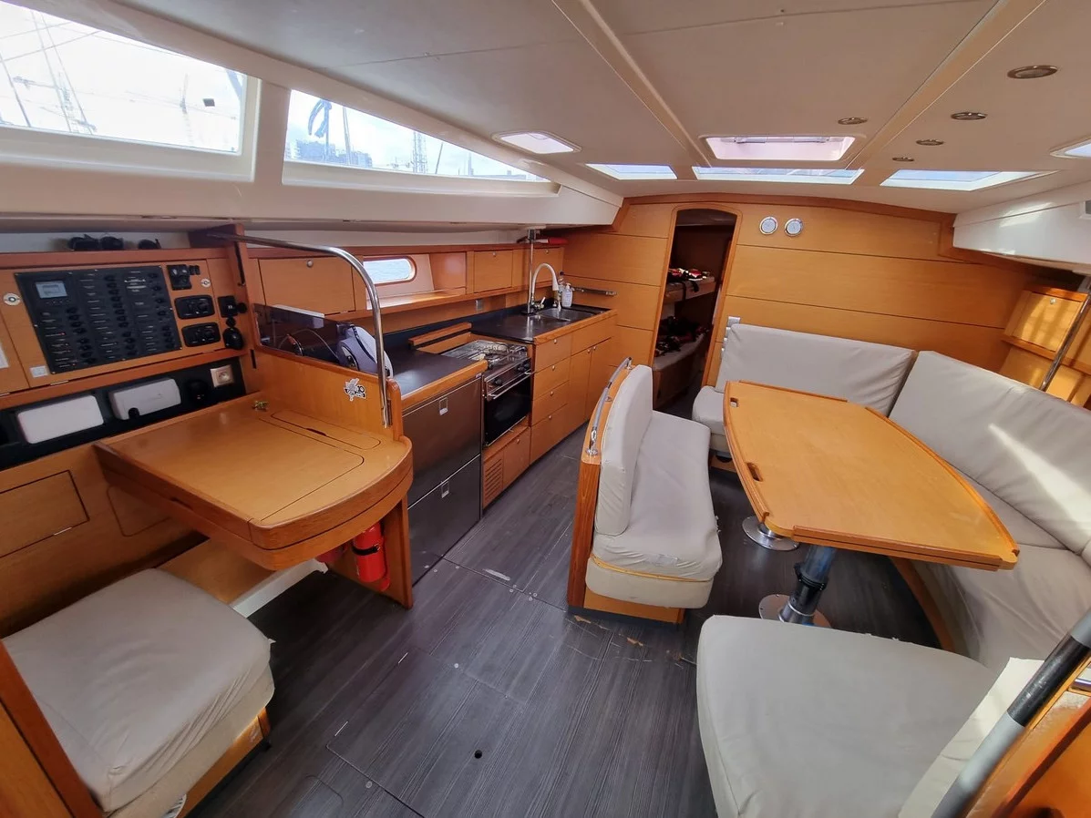 Delphia 47* (Yachting) Interior image - 4