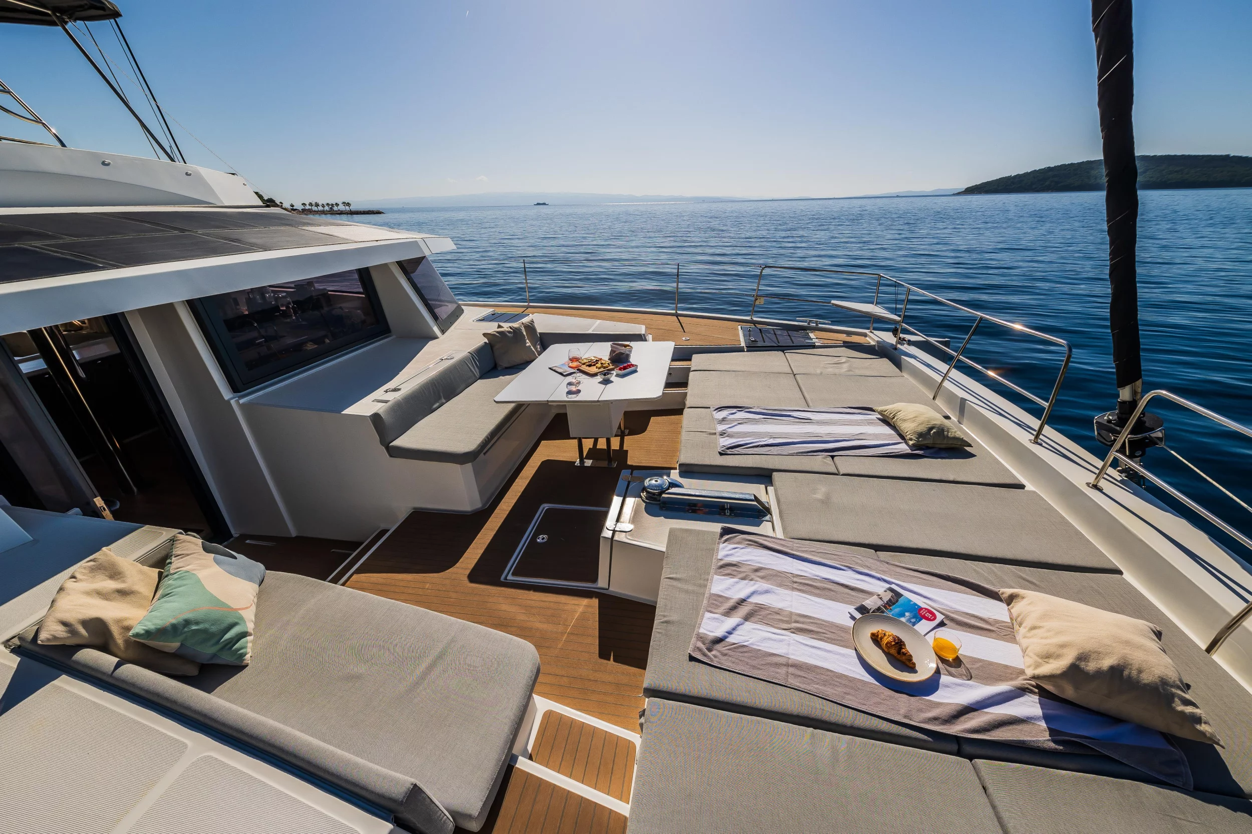 Bali 5.4 10 berths (OCEAN LOUNGE)  - 10