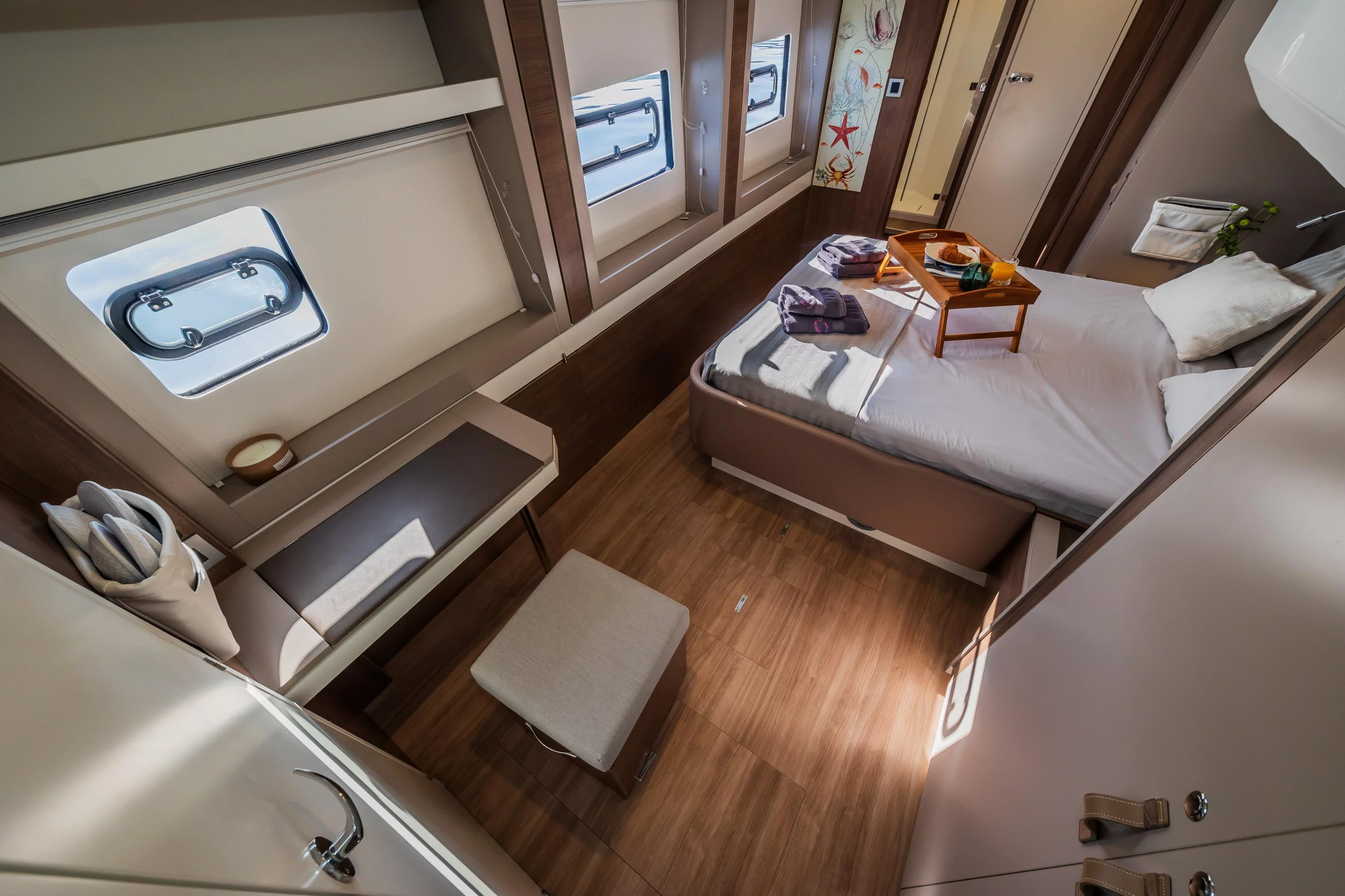 Bali 5.4 10 berths (OCEAN LOUNGE)  - 15