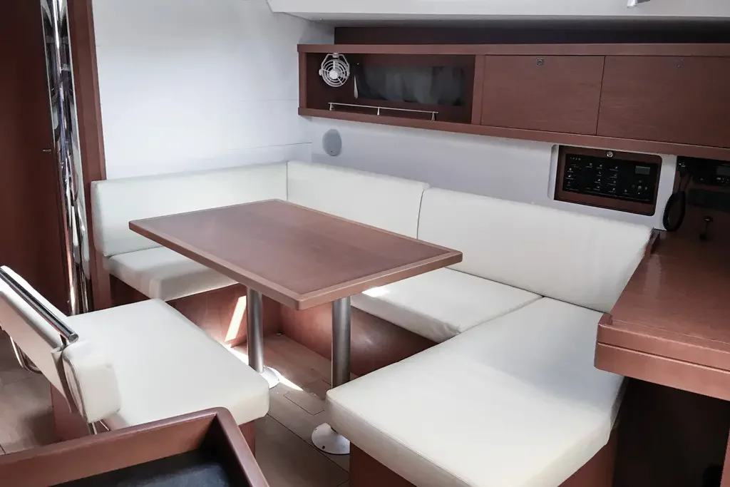 Oceanis 45 (4 cabins) (Mambo 1)  - 1