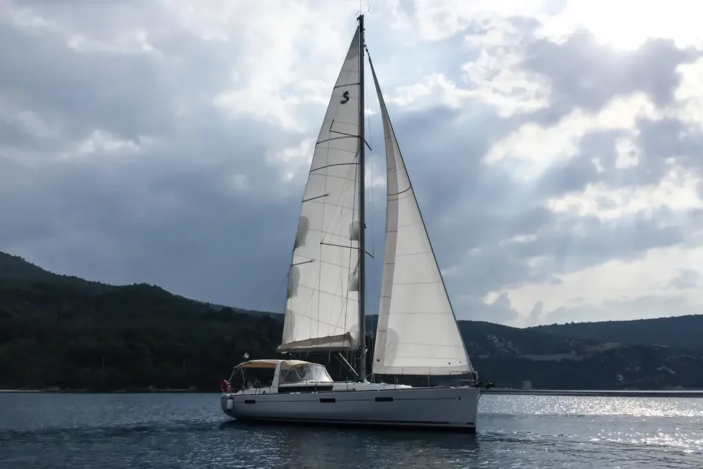 Oceanis 45 (4 cabins) (Mambo 1)  - 2
