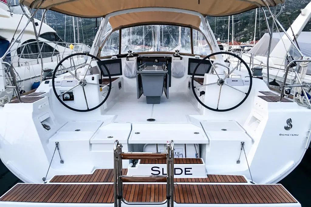 Photo #6 - Oceanis 45 (4 cabins) (Slide) in Tivat - 23331