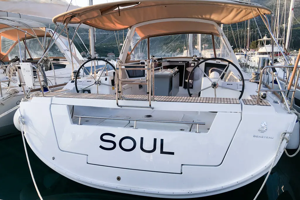 Photo #2 - Oceanis 45 (4 cabins) (Soul) in Tivat - 23332