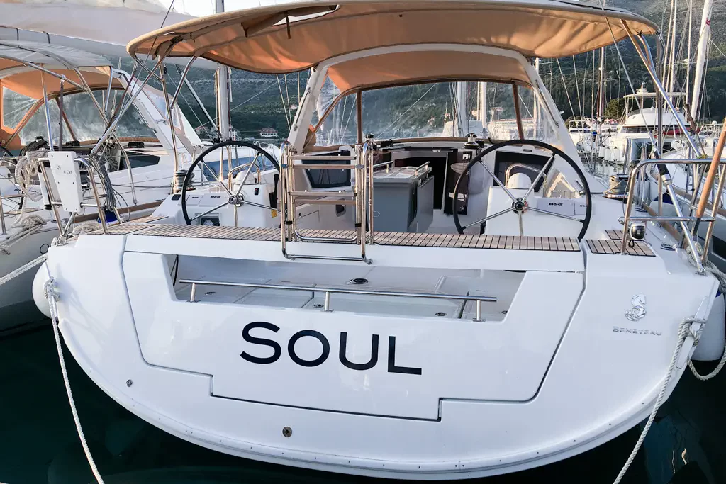 Oceanis 45 (4 cabins) (Soul)  - 1