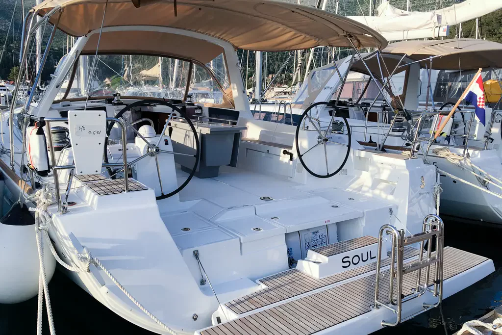 Oceanis 45 (4 cabins) (Soul)  - 13
