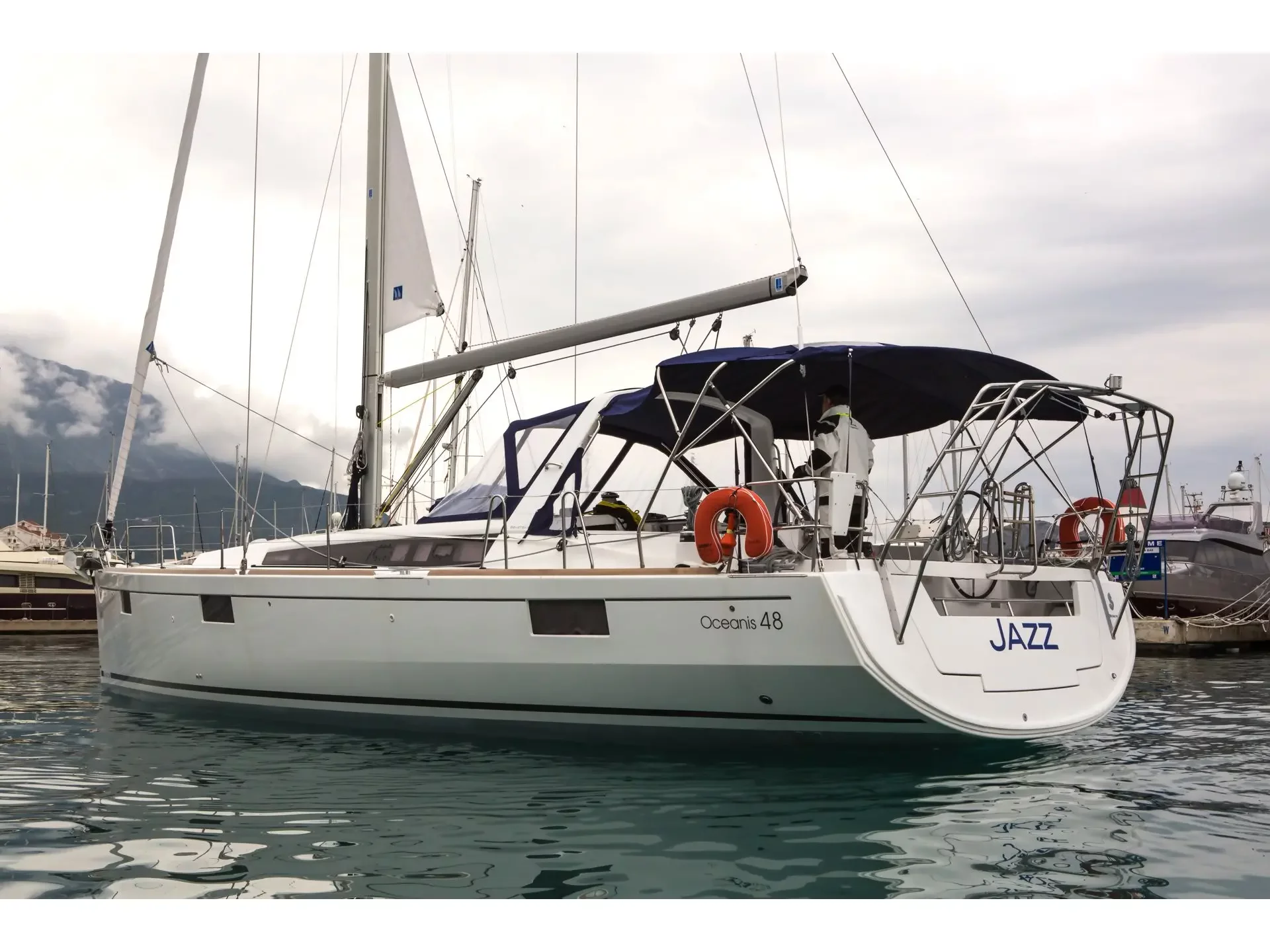 Oceanis 48 (4 cabins) (Jazz)  - 15