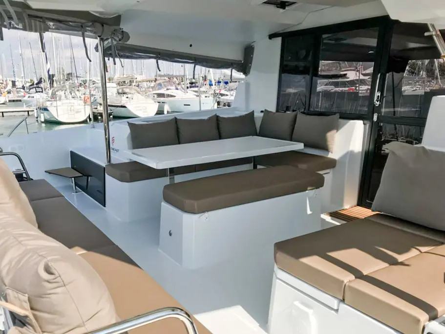 Photo #5 - Astréa 42 (Wave) in Tivat - 23336