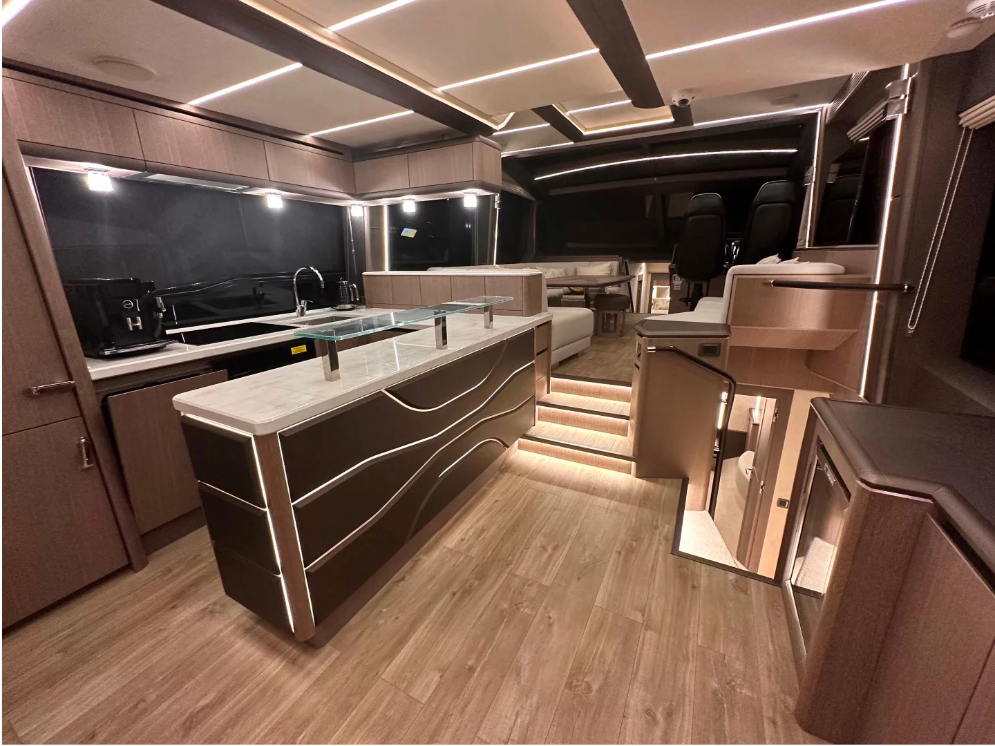 Galeon 680 Fly (PARADISE) Interior image - 29