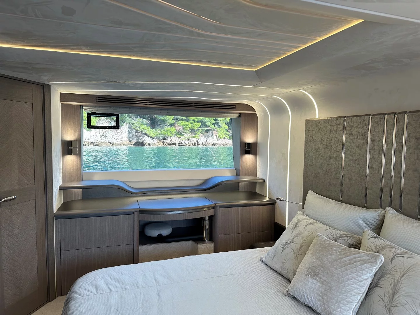 Galeon 680 Fly (PARADISE)  - 31