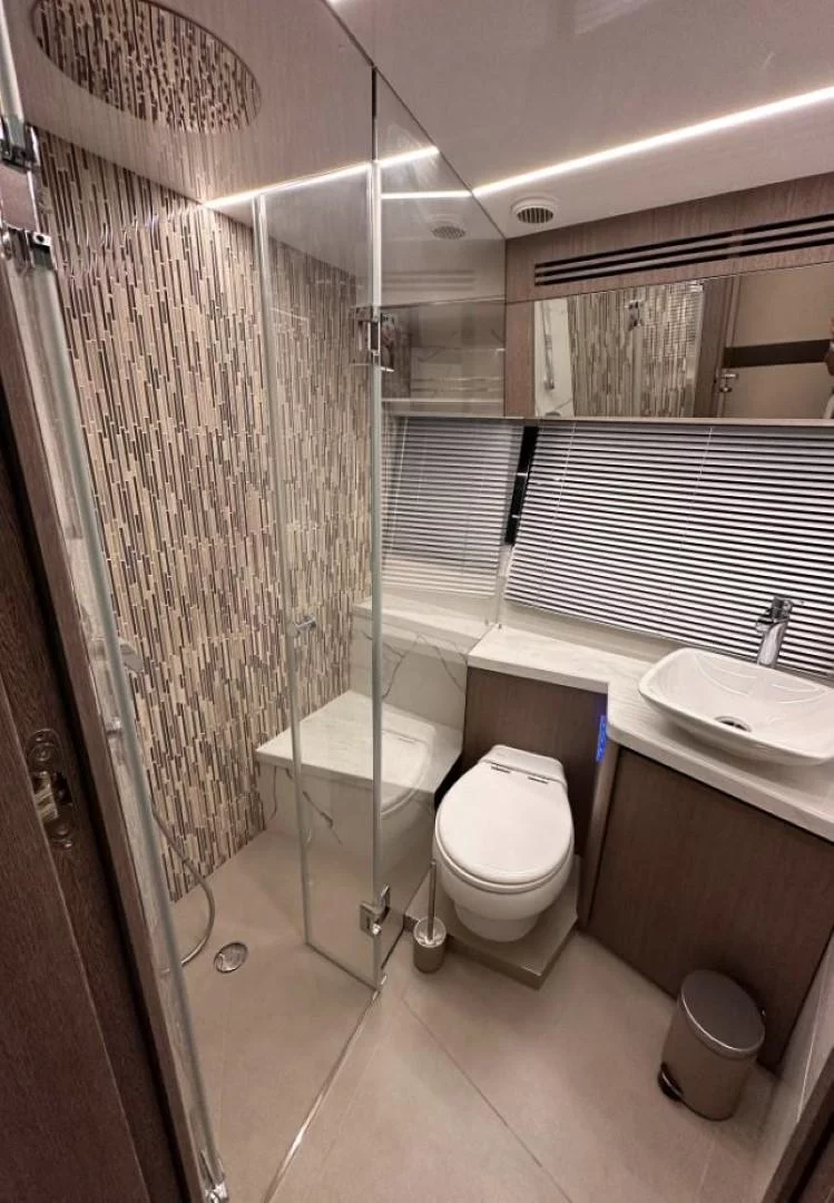 Galeon 680 Fly (PARADISE)  - 38
