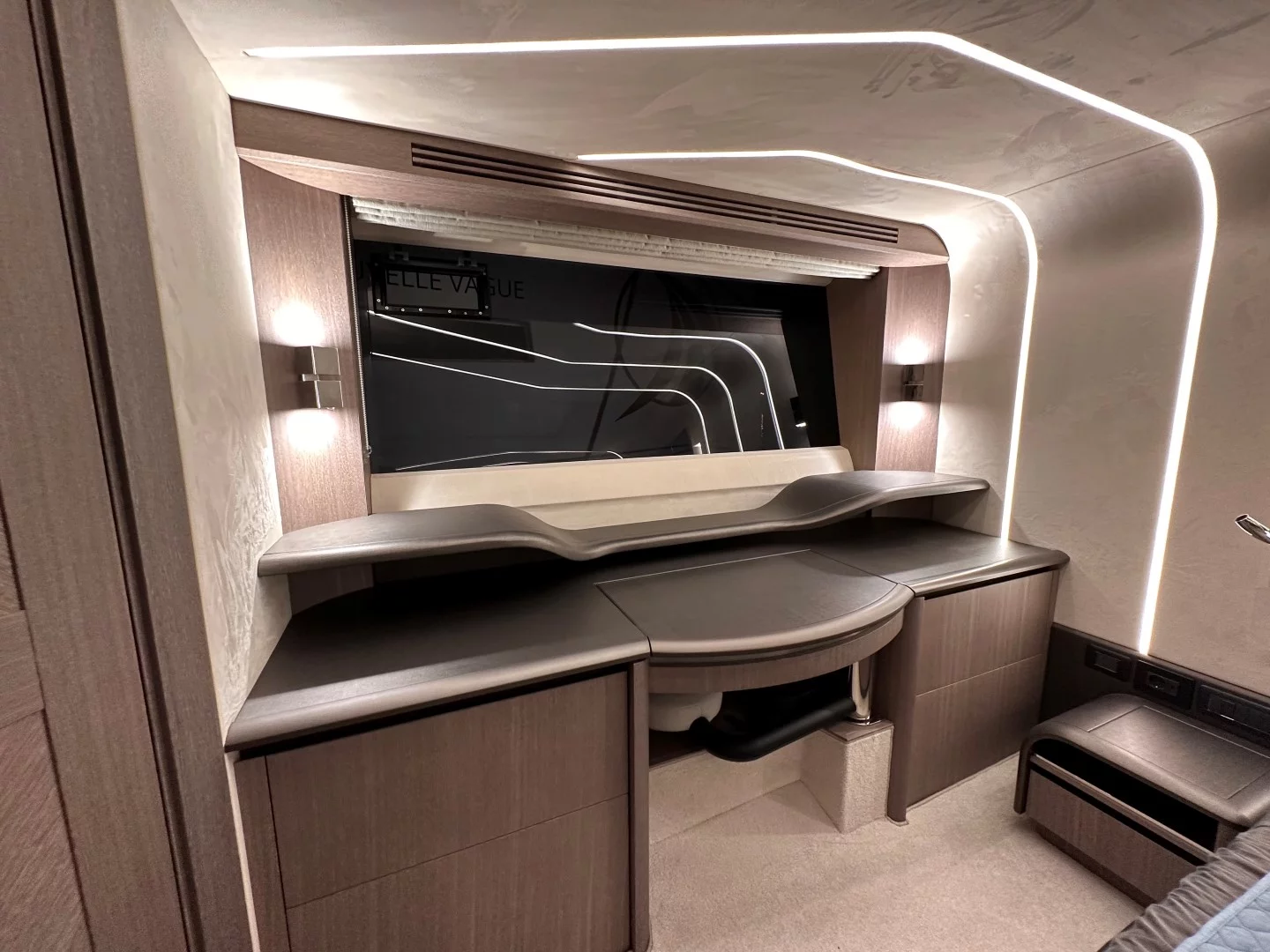 Galeon 680 Fly (PARADISE)  - 12