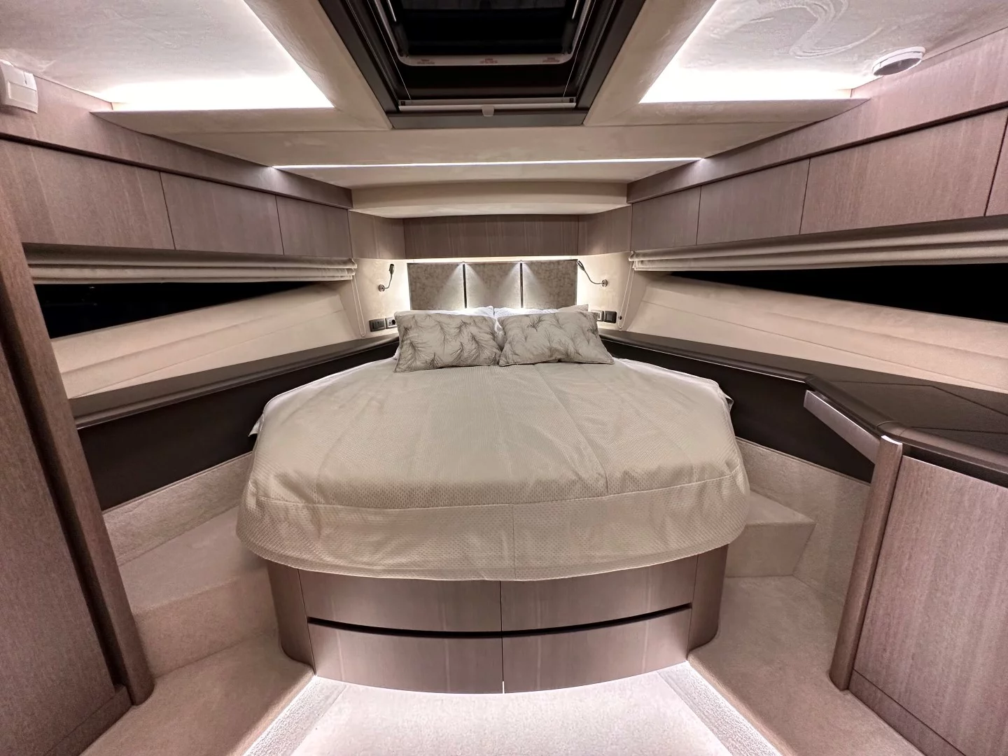 Galeon 680 Fly (PARADISE)  - 23