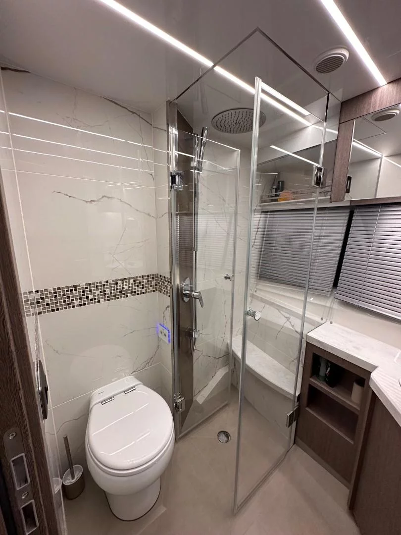 Galeon 680 Fly (PARADISE)  - 43