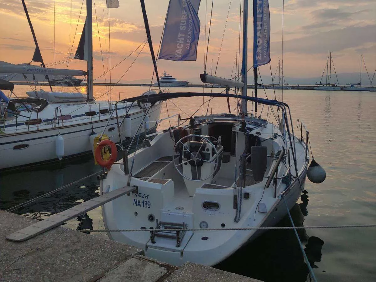 Oceanis 37 (Nela)  - 2