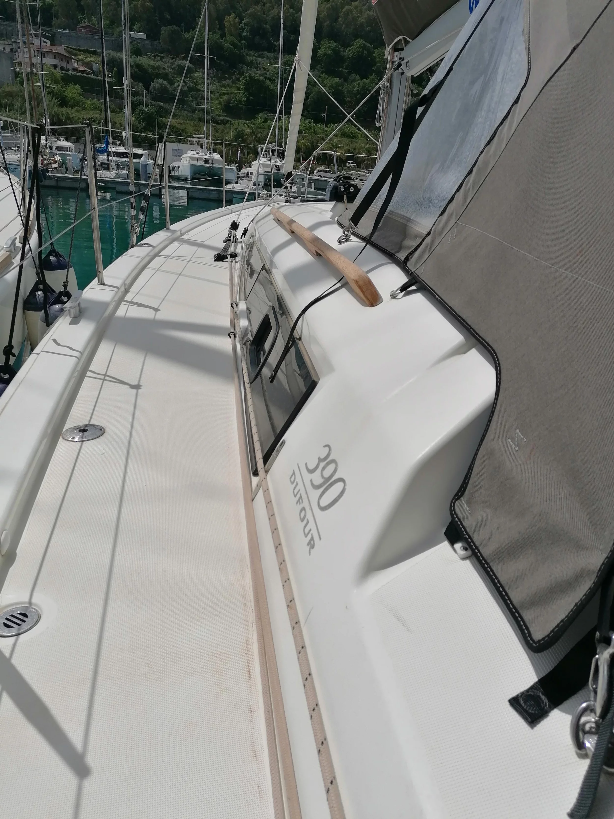 Dufour 390 Grand Large (Parbleu)  - 15