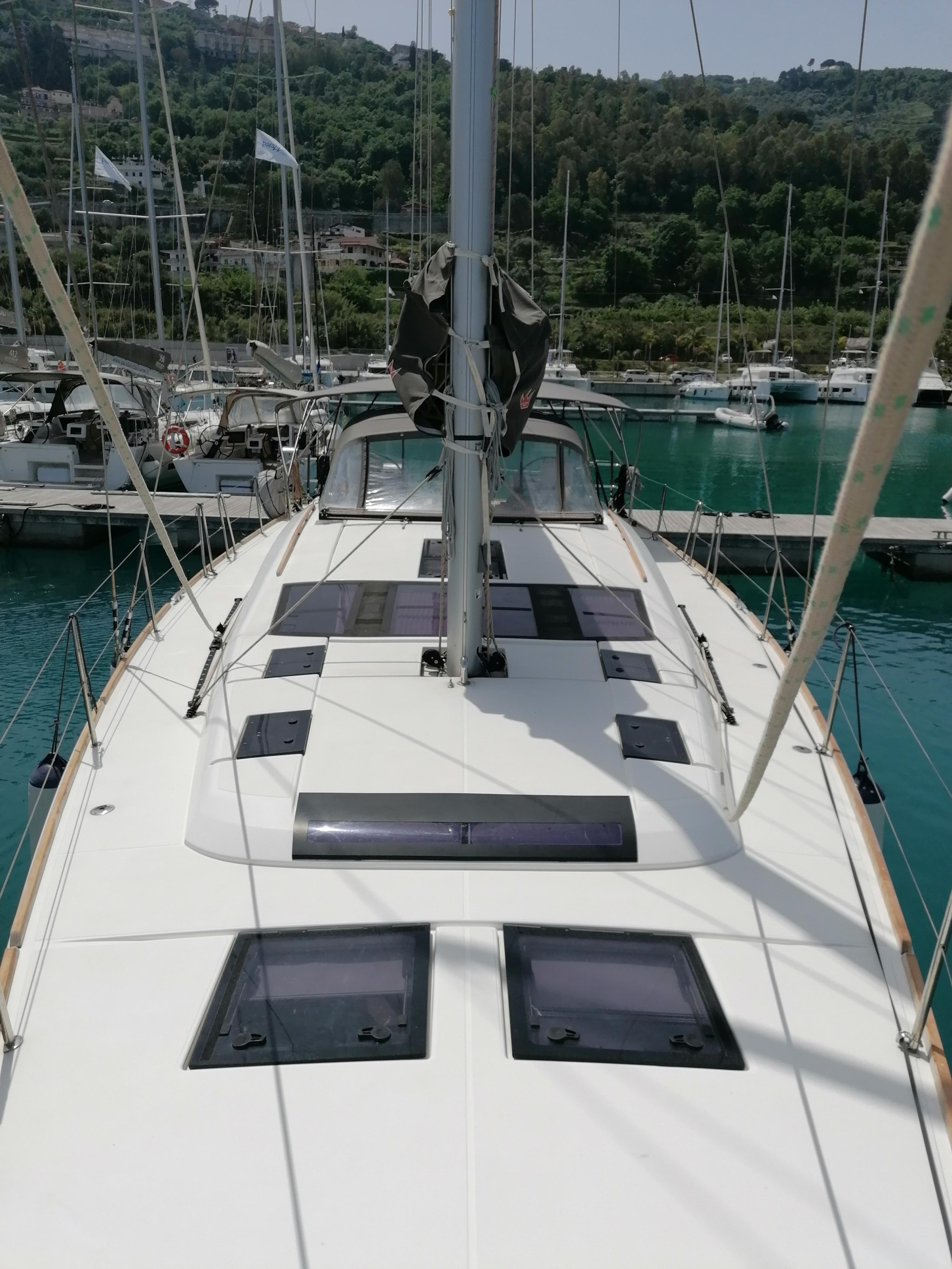 Photo #4 - Dufour 390 Grand Large (Parbleu) in Capo d'Orlando - 9061