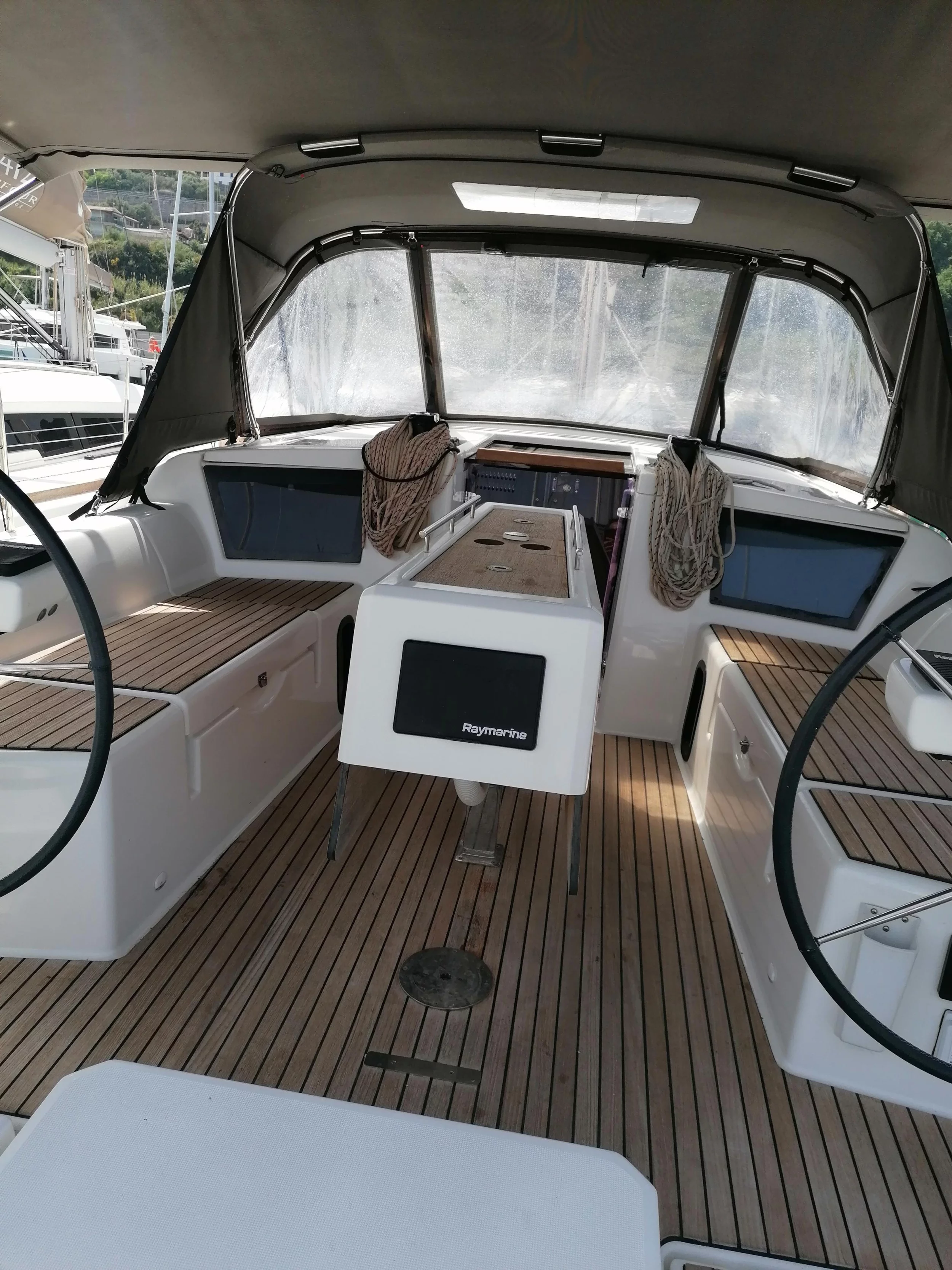 Dufour 390 Grand Large (Parbleu)  - 6