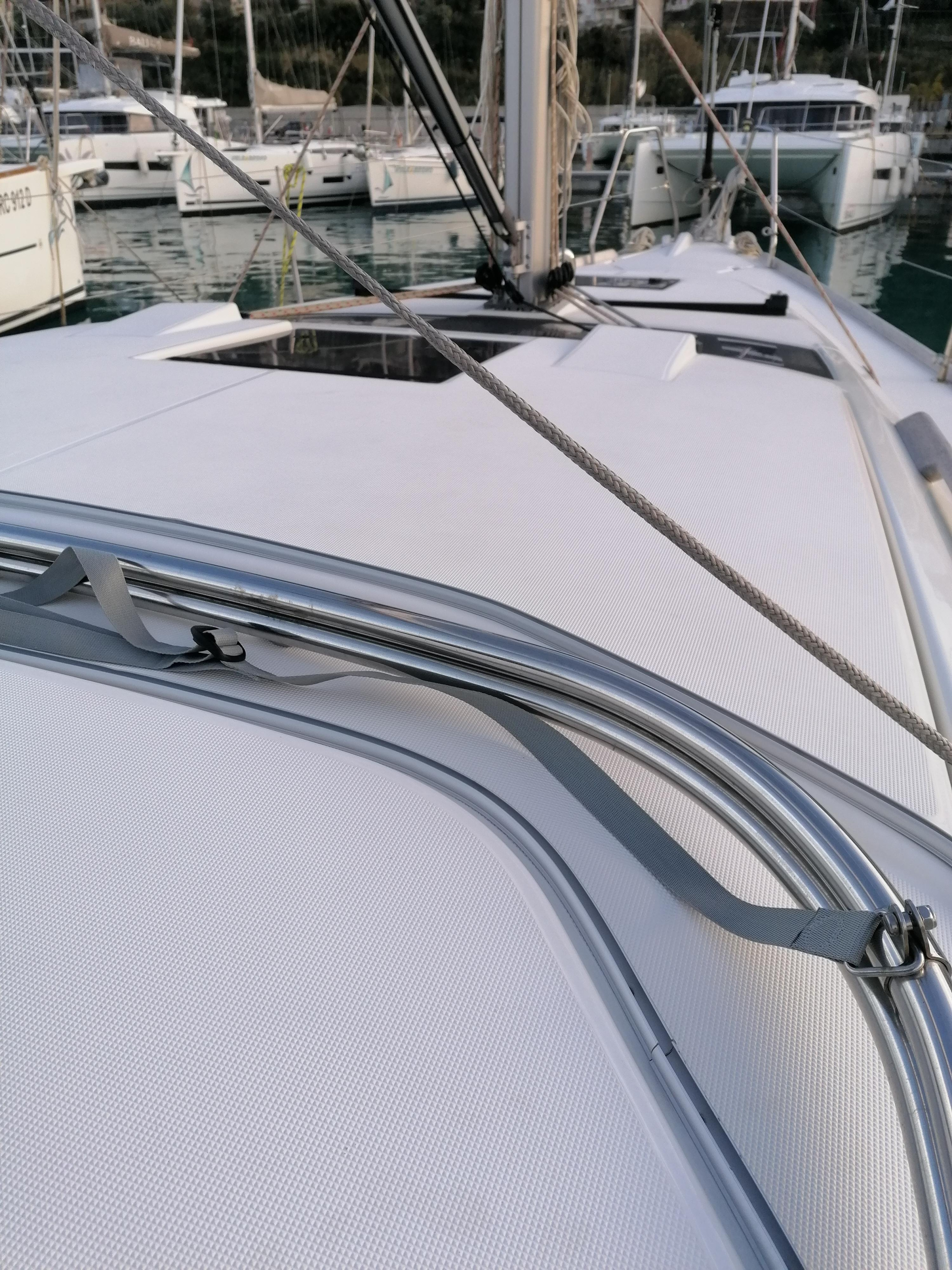 Photo #19 - Dufour 360 Grand Large (Biga) in Capo d'Orlando - 9062
