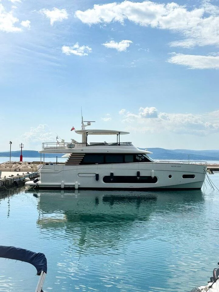Azimut Magellano 66 (Moon Light)  - 43