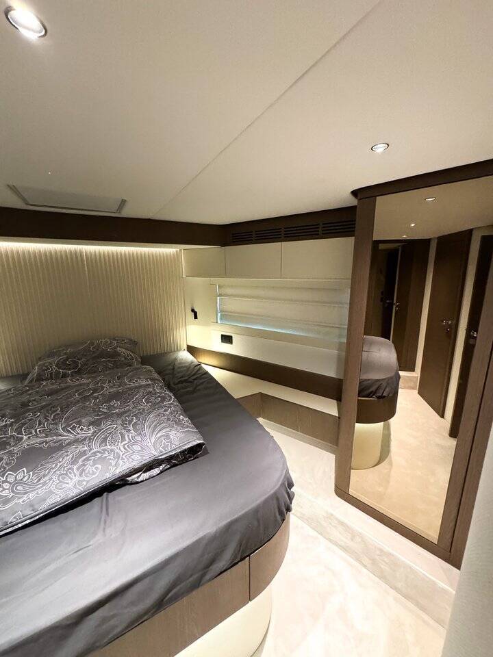 Photo #35 - Azimut Magellano 66 (Moon Light) in Sukosan - 23354