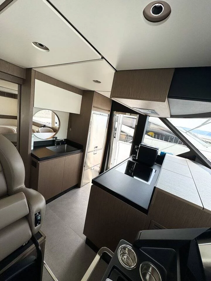 Azimut Magellano 66 (Moon Light)  - 18