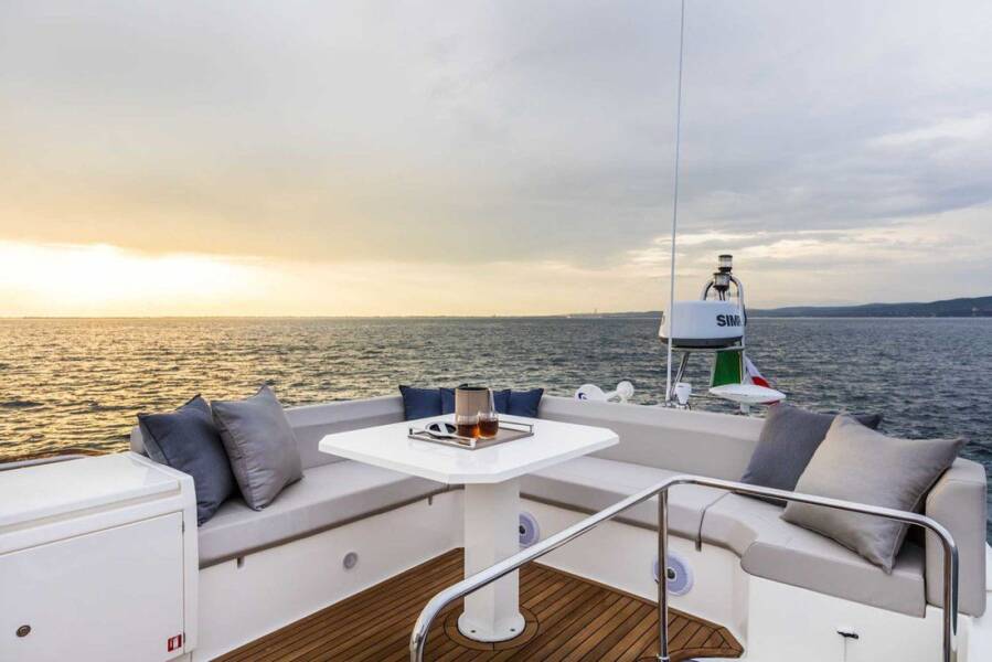 Photo #7 - Ferretti 450 (Lady Esmeralda) in Podstrana - 23359