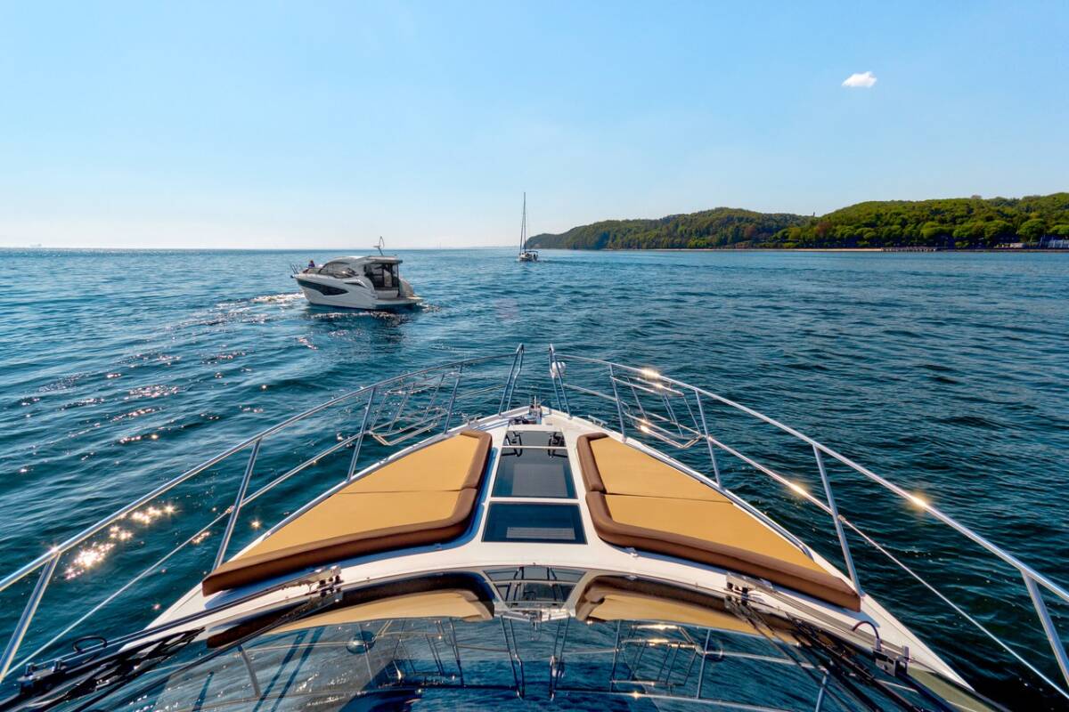 Photo #17 - Galeon 420 Fly (Amber Blue) in Sukosan - 23360