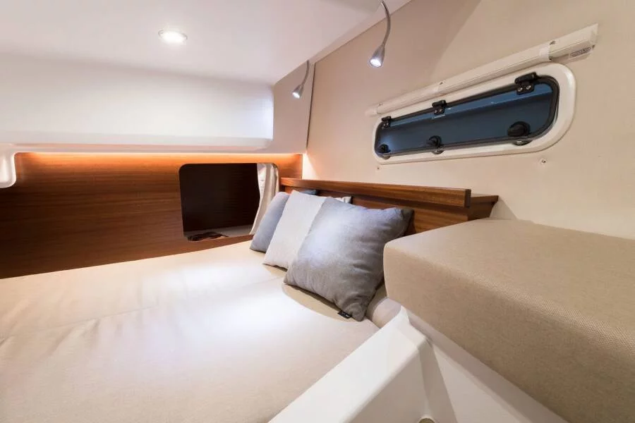 Nimbus 305 Coupe (Fourlux II)  - 8