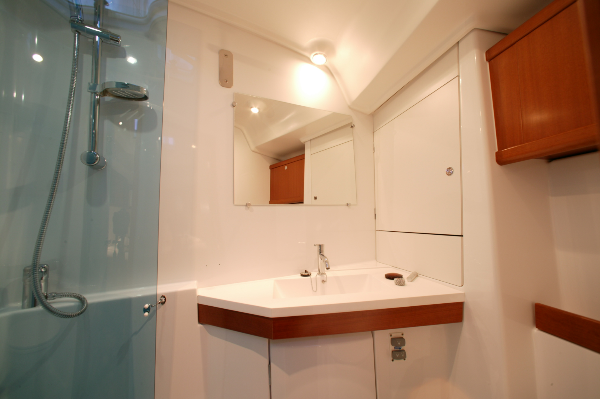 Photo #4 - Oceanis 46 (Anegada) in Athen - 23378