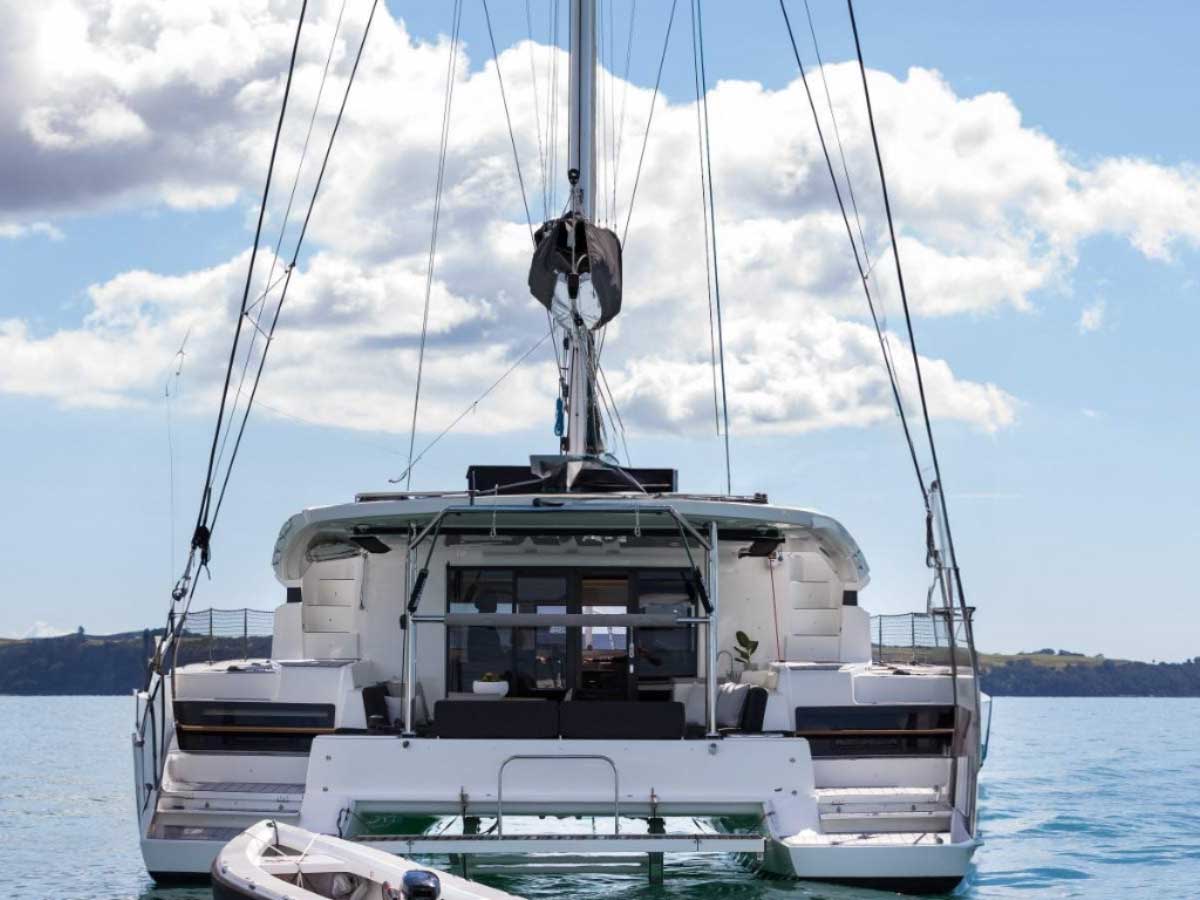 Photo #4 - Lagoon 50 (Ocean Mist) in Athen - 23389