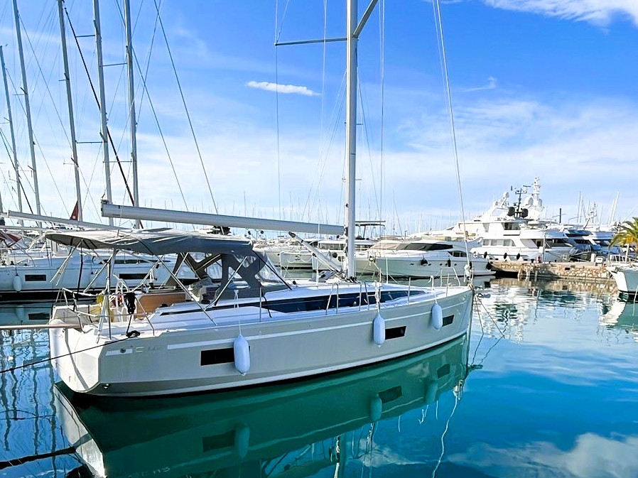 Photo #1 - Bavaria C42 (CHRISTOS) in Athens - 22958