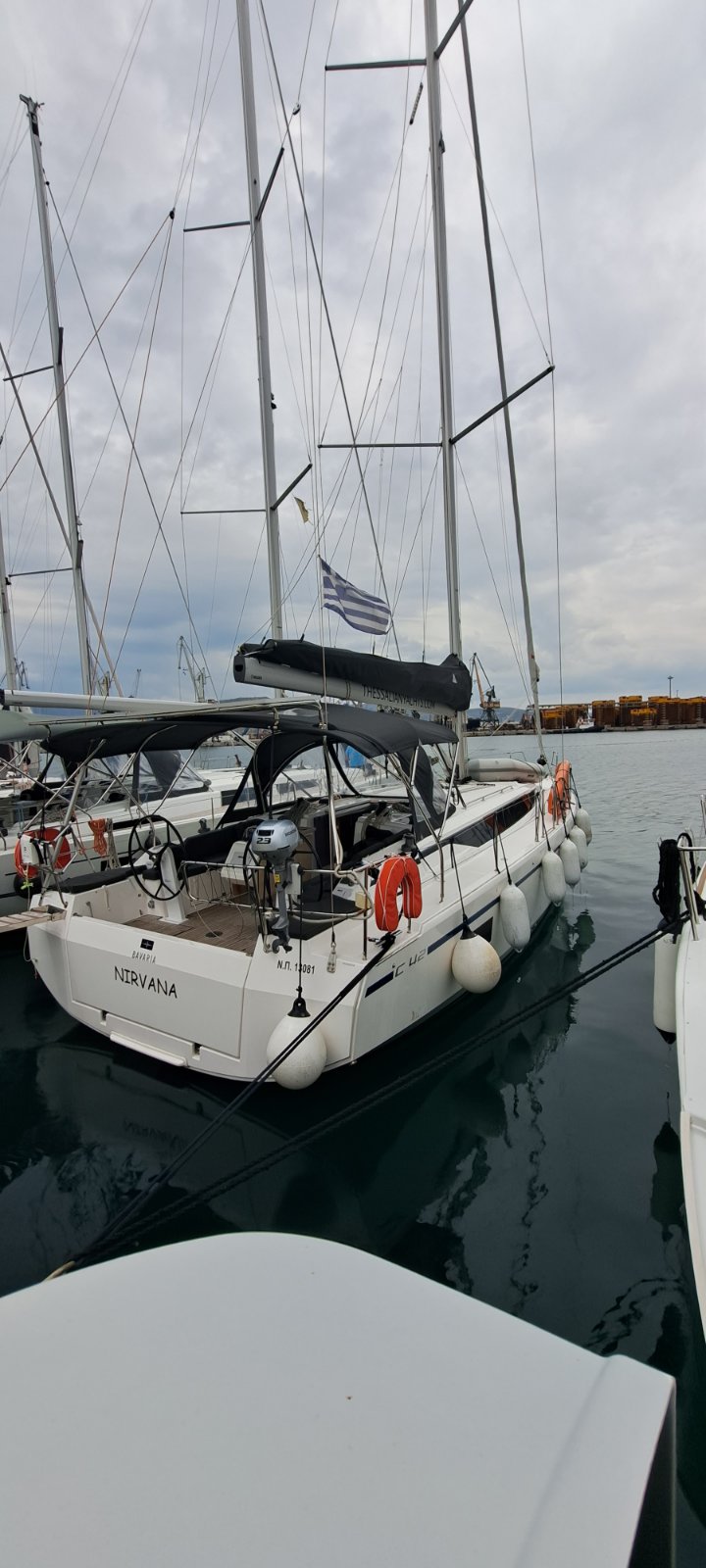 Photo #7 - Bavaria C42 (Nirvana) in Volos - 15750