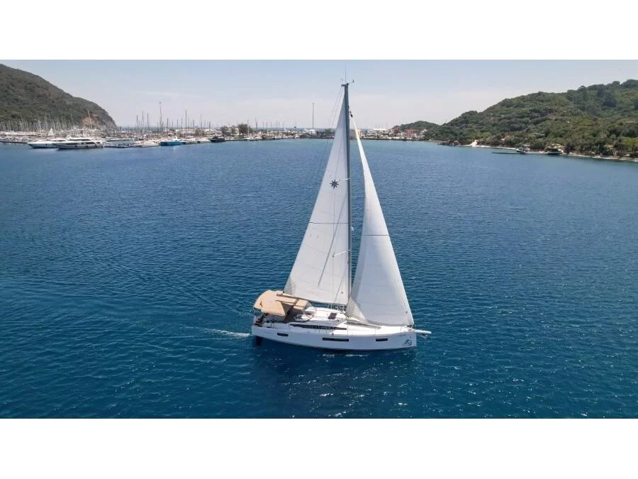 Sun Odyssey 410 (Sky Ela) Main image - 0