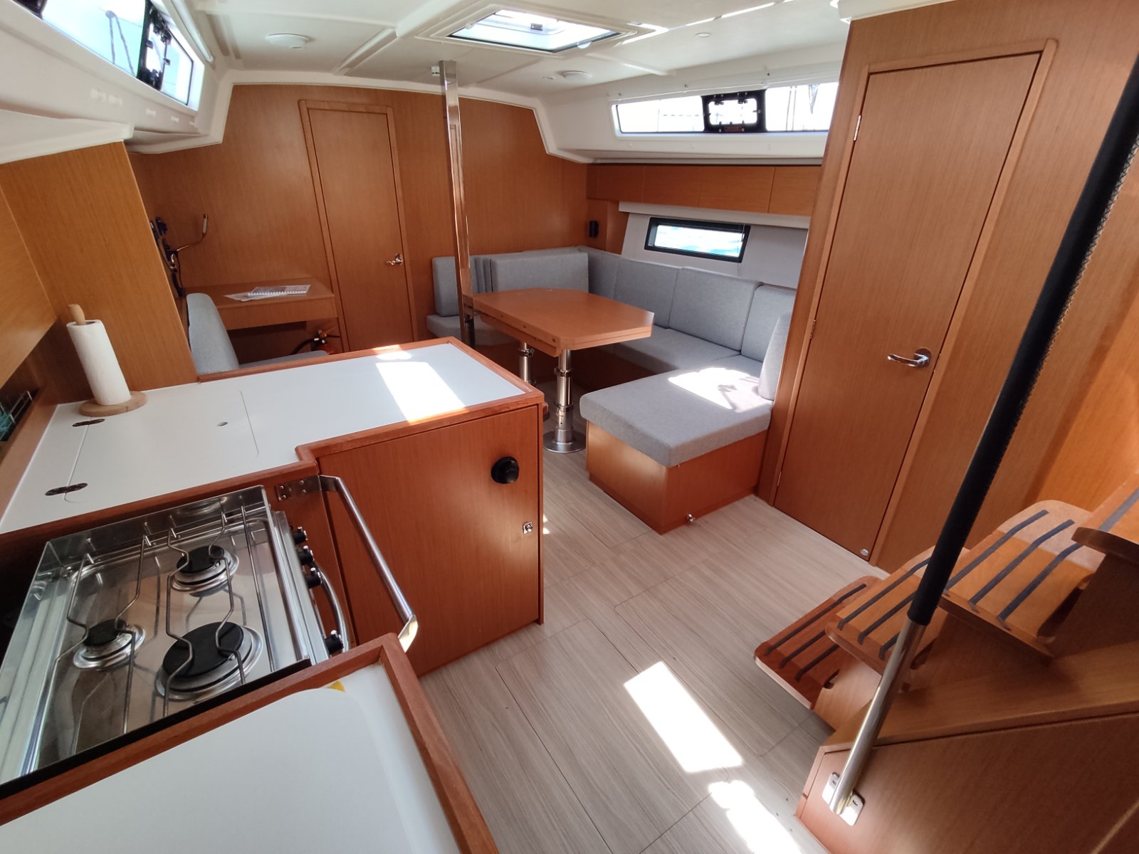 Photo #5 - Bavaria C42 (Nirvana) in Volos - 15750