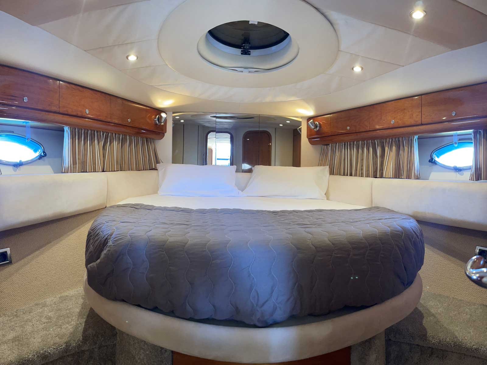Photo #9 - Princess V55 60ft (Este 2) en Mykonos - 23066