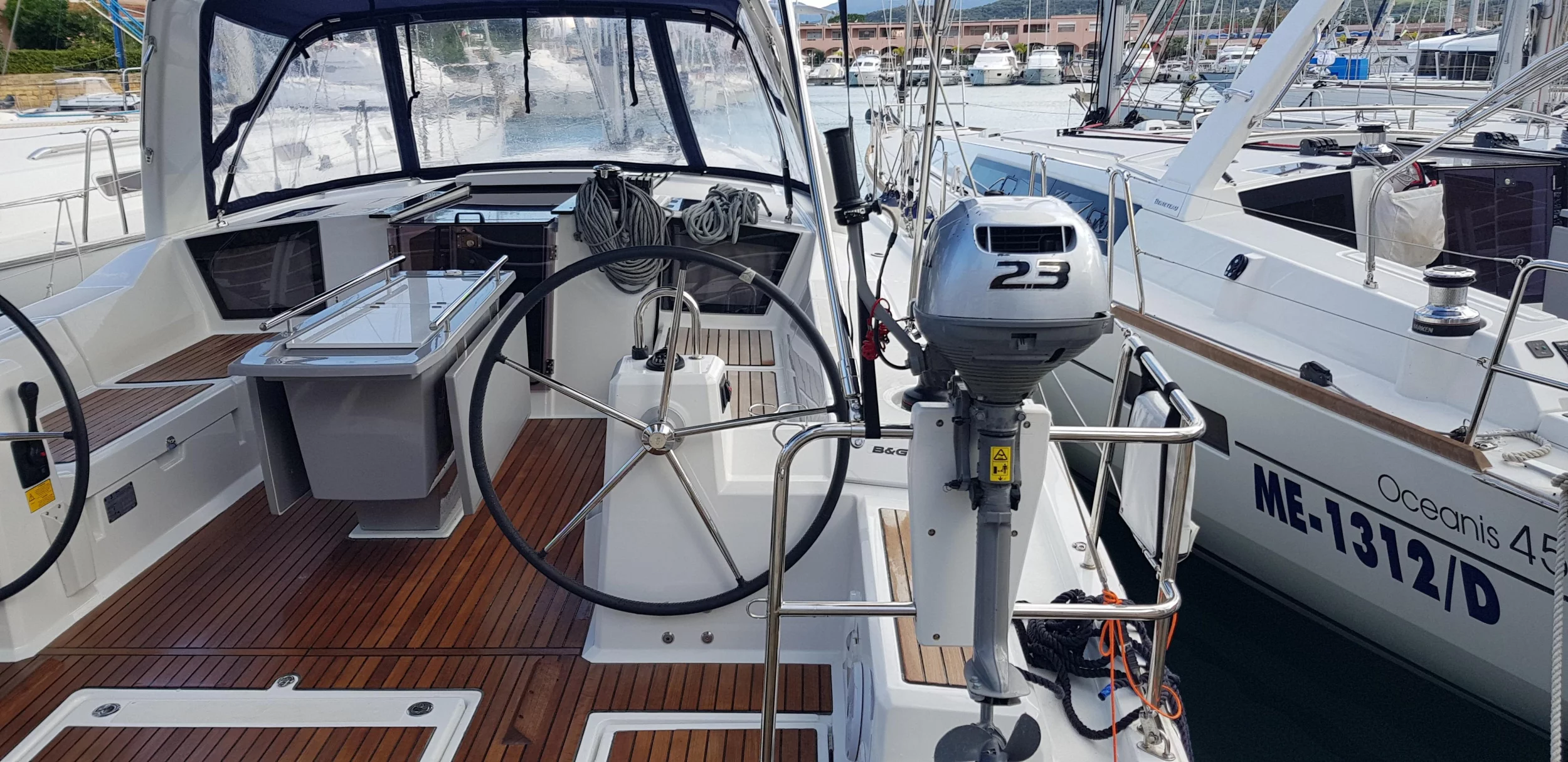 Oceanis 41.1 (Senza Frontiere)  - 5