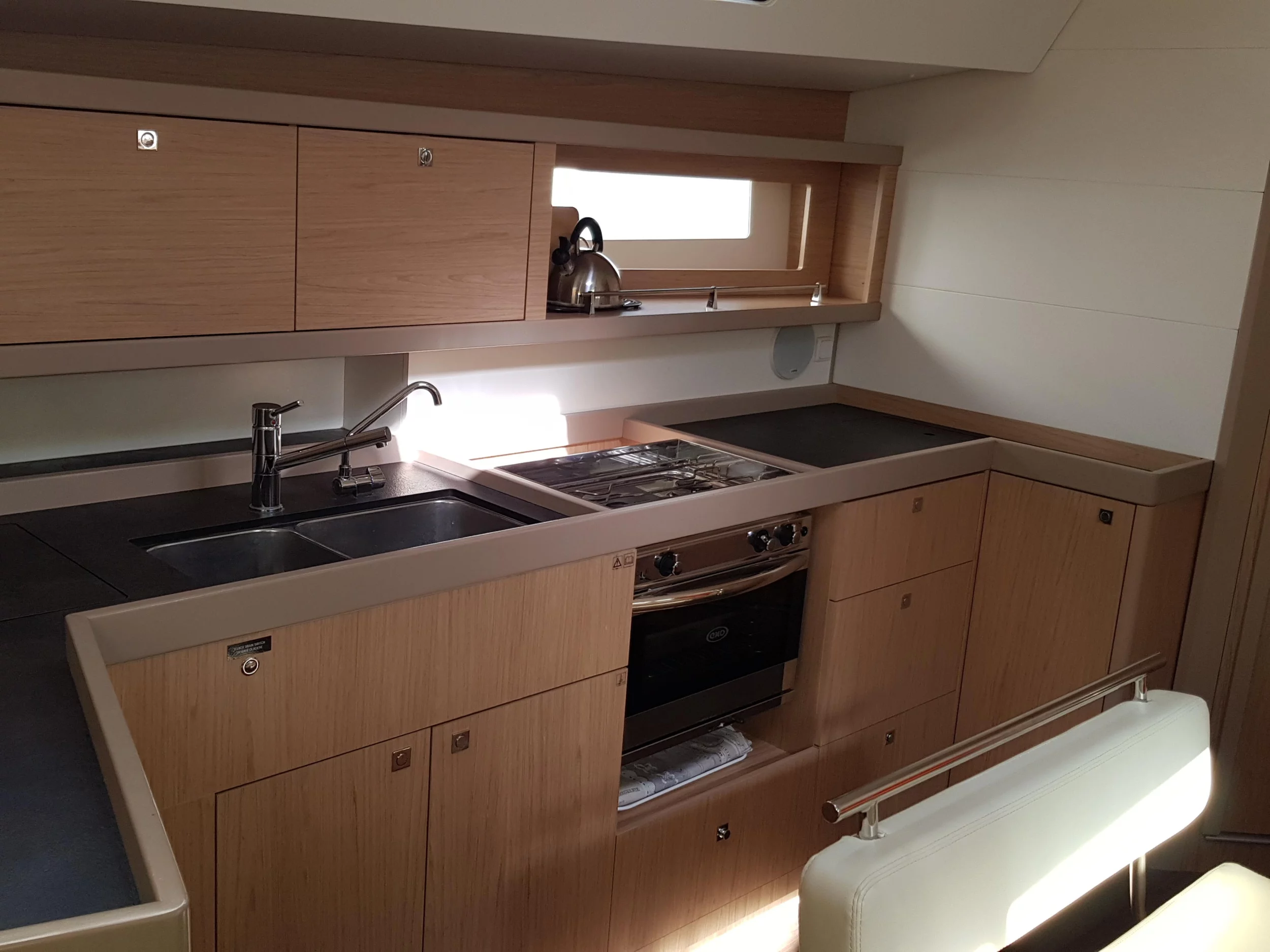 Oceanis 45 (Senza Regole)  - 2
