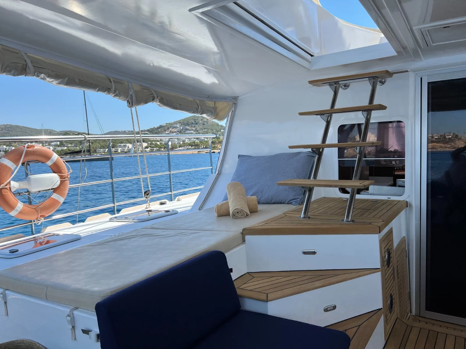 Sunreef 620 (Tekila)  - 24