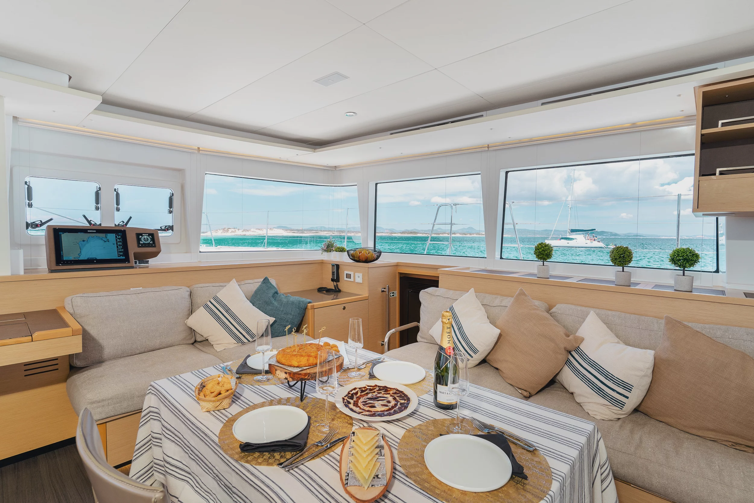 Lagoon 560 S2 FULL EQUIPE LUXE (Baltsar)  - 10
