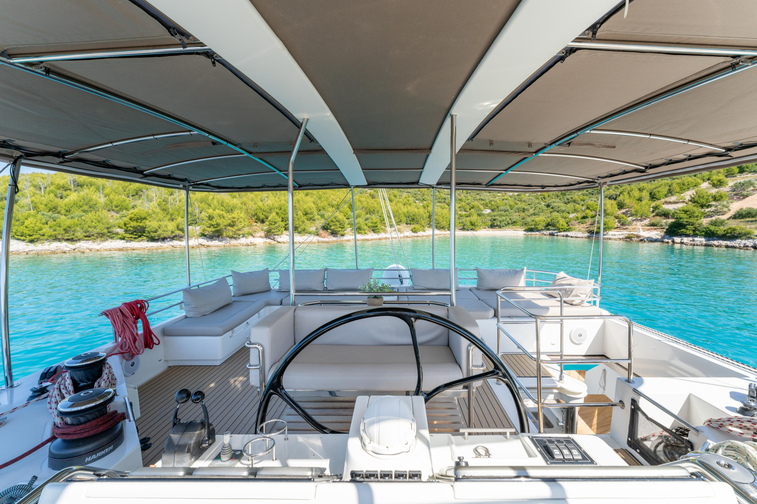 Photo #9 - Lagoon 560 (Cool Change) in Marina - 16462