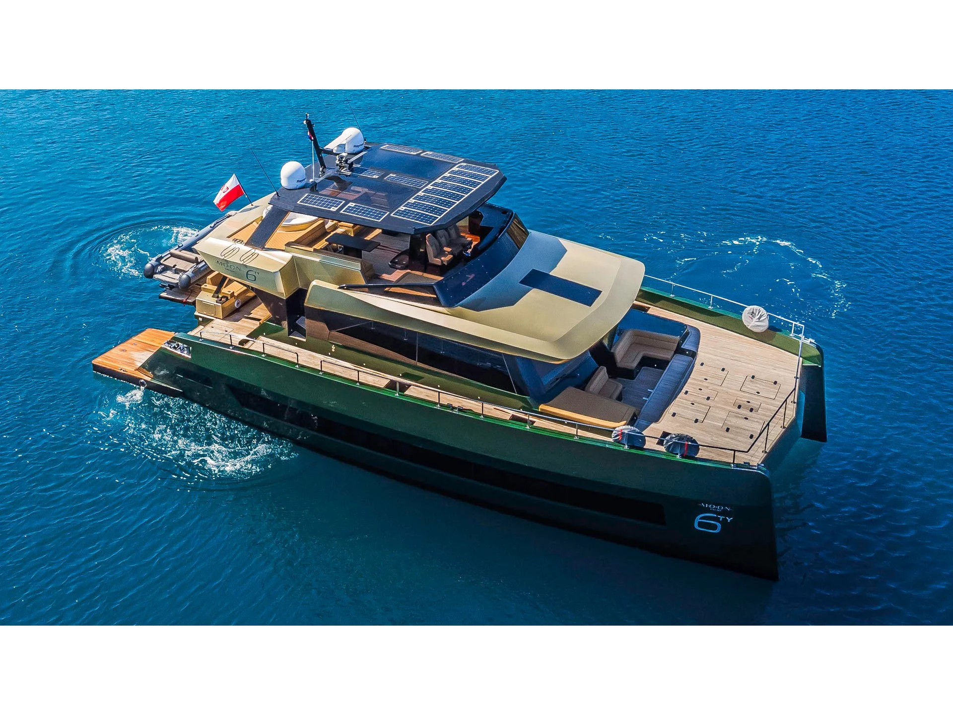 Moon Yacht 60 (Over The Moon) Main image - 0