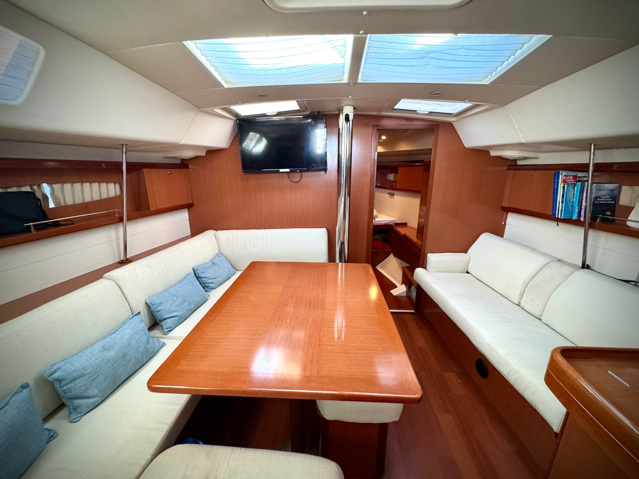 Photo #3 - Oceanis 46 (Viento) in Fethiye - 21775