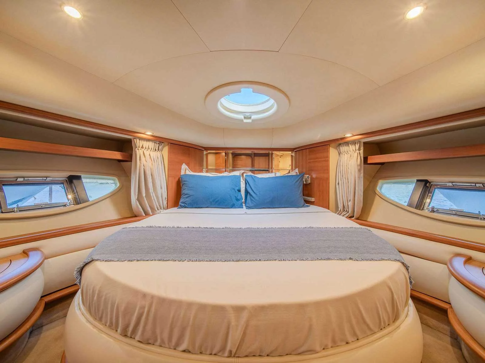 Azimut 64 (Grace)  - 8