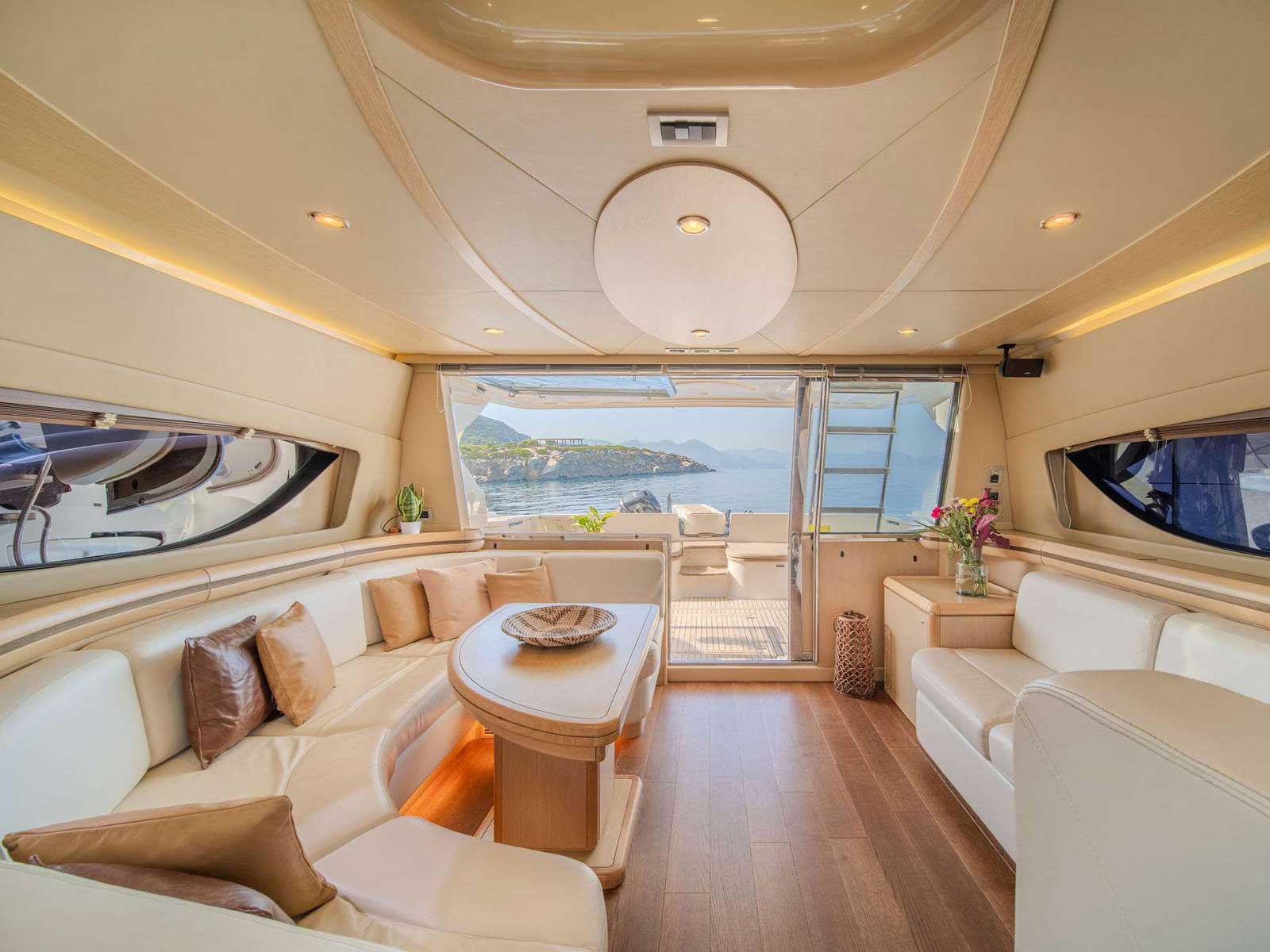 Photo #7 - Ferretti 550 (Carte Blanche) en Lavrion - 23454