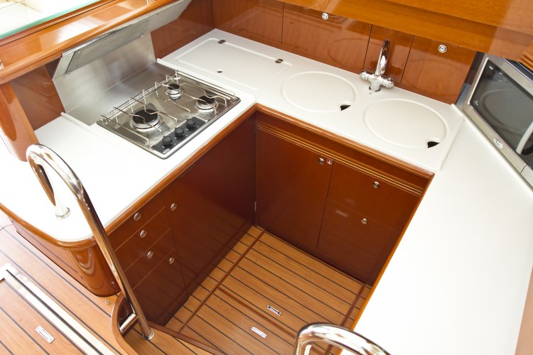 Photo #14 - Jeanneau Prestige 46 Fly (Day Dreamer) in Primosten - 21368