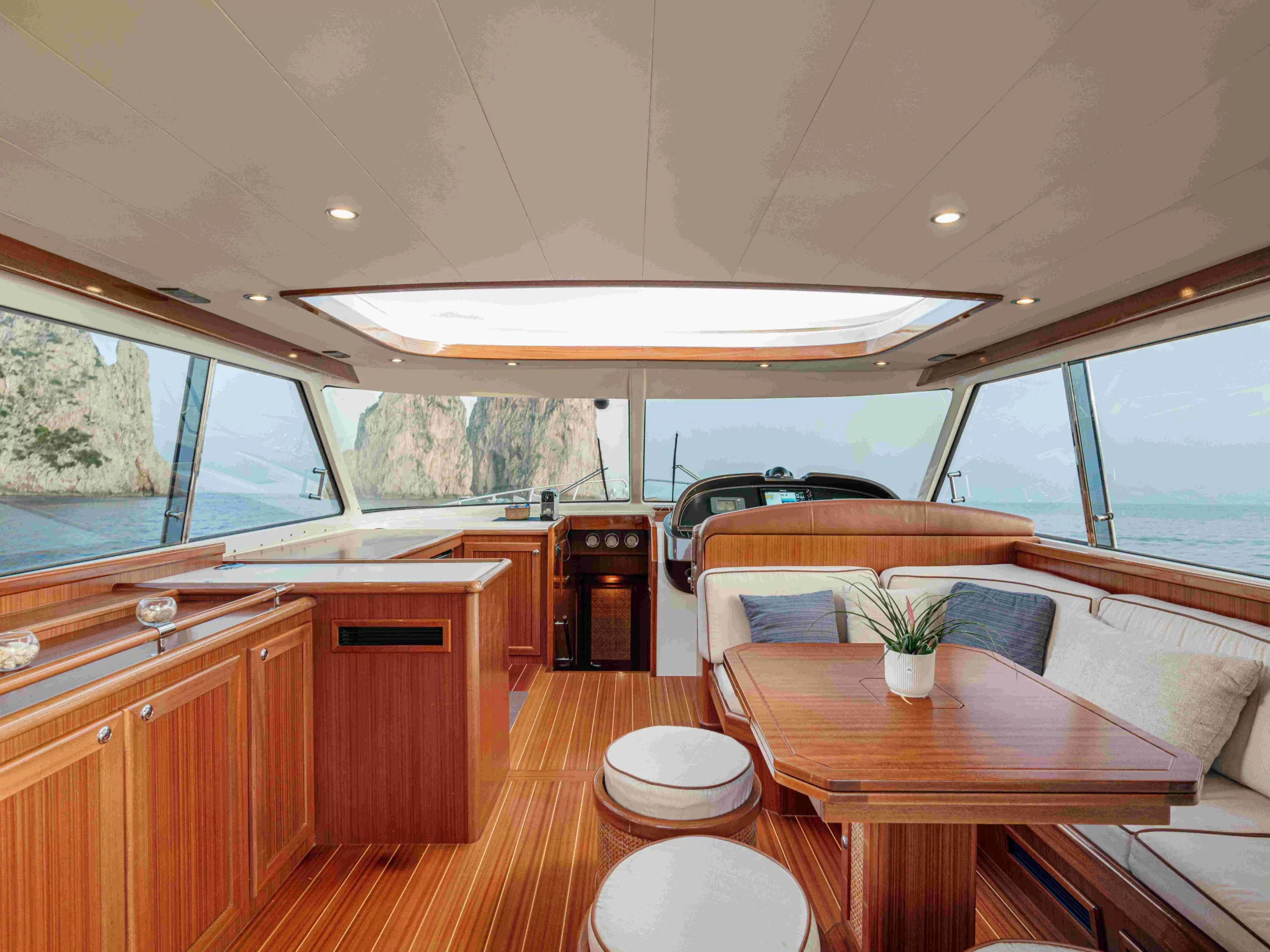 Apreamare 60 (Magistra) Interior image - 5